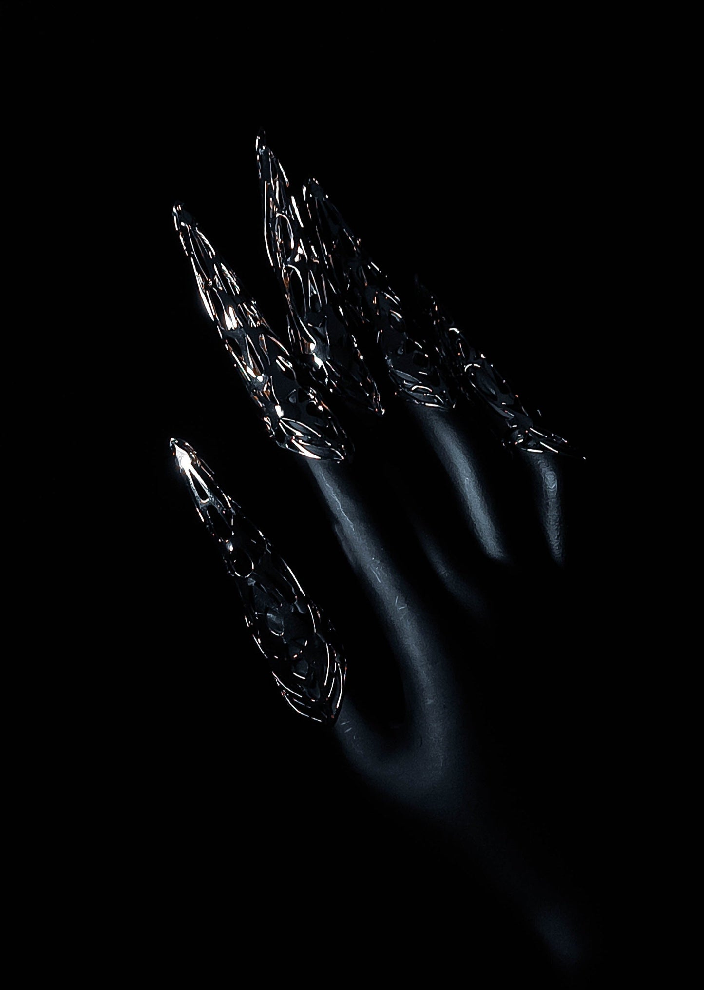 Dark Futuristic Nail Claws AETHERIS