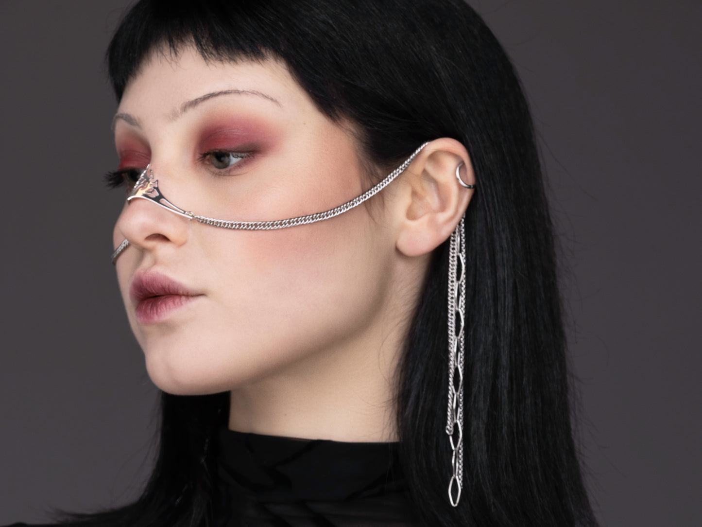 Avant-Garde Nose Chain NOVA