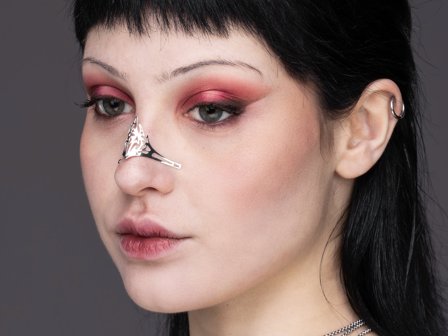 Subtle Futuristic Nose Bridge Jewel NOCTRIS