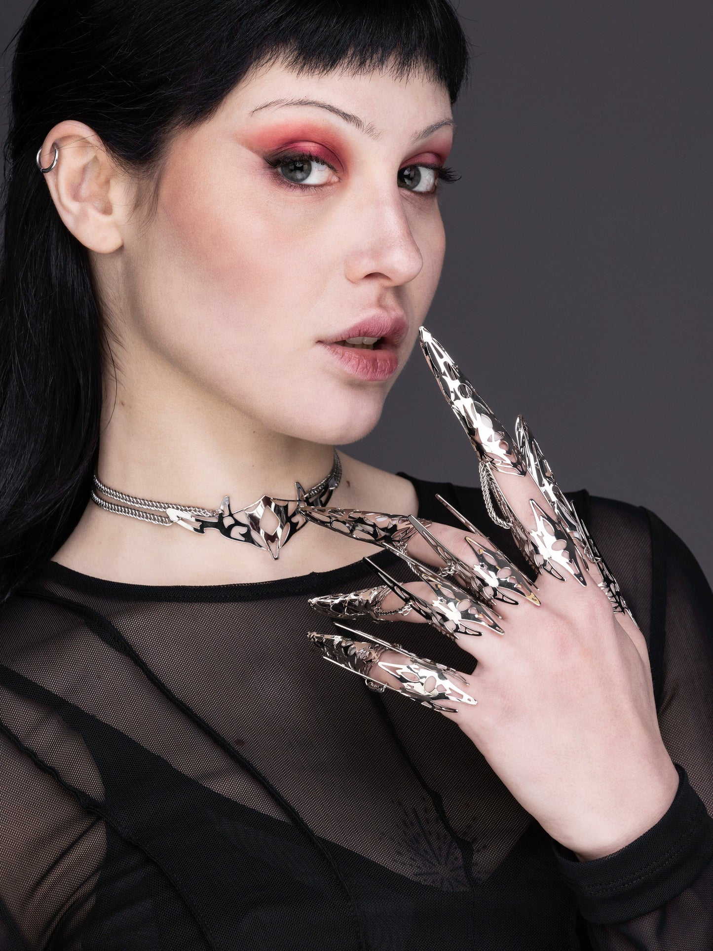 Chain Choker Sci-Fi NEXURA