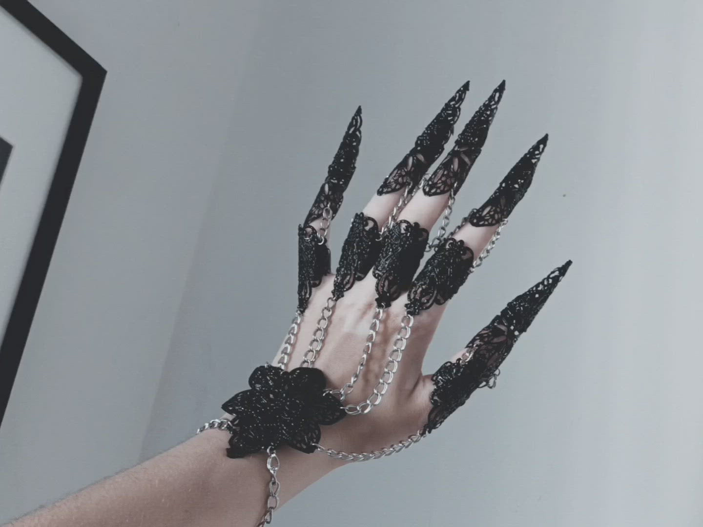 Gothic on sale claw ring