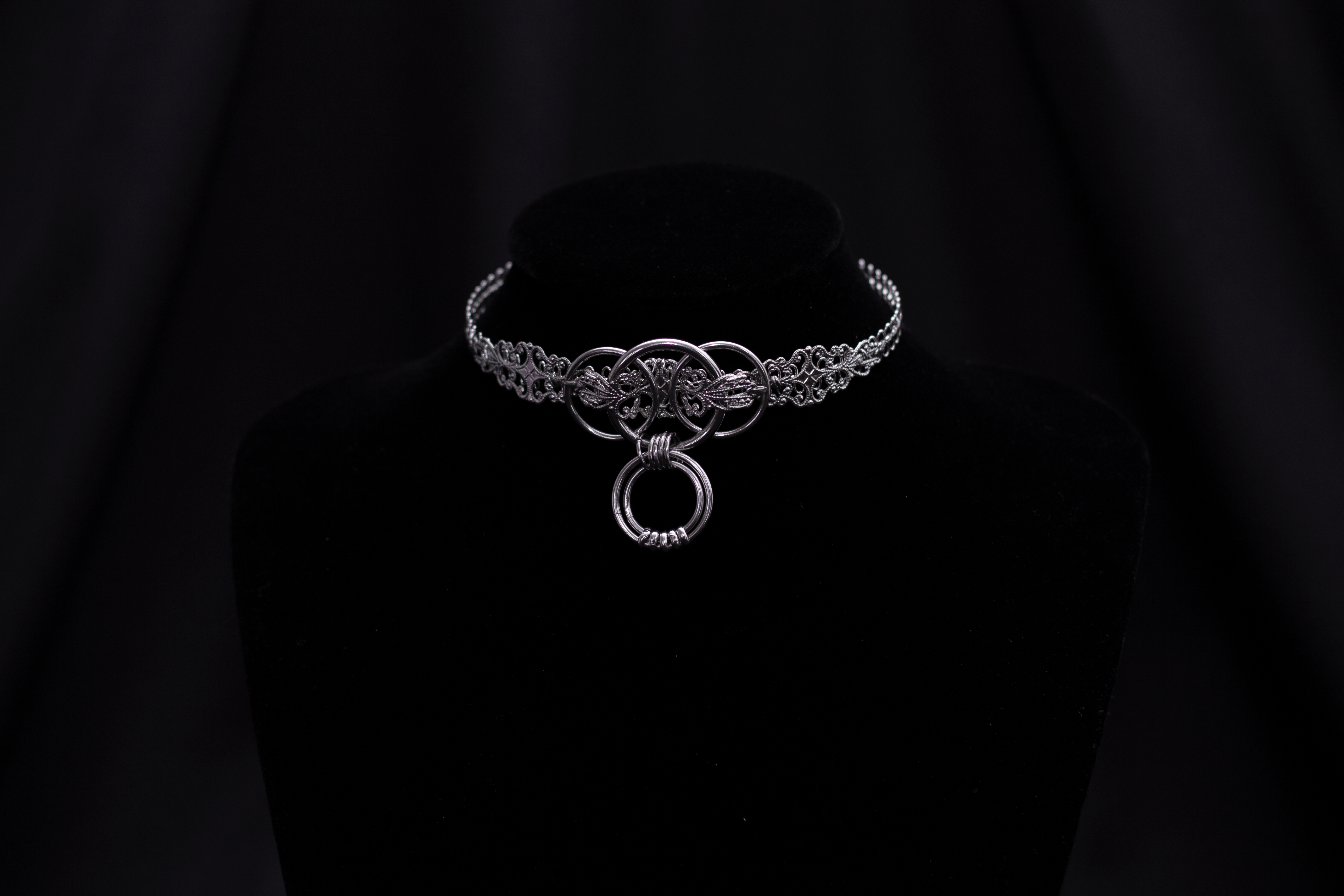 SYGA Punk Metal Collar Choker Cross-border Large Necklace For Women  Party-Silver Alloy Necklace Price in India - Buy SYGA Punk Metal Collar  Choker Cross-border Large Necklace For Women Party-Silver Alloy Necklace  Online